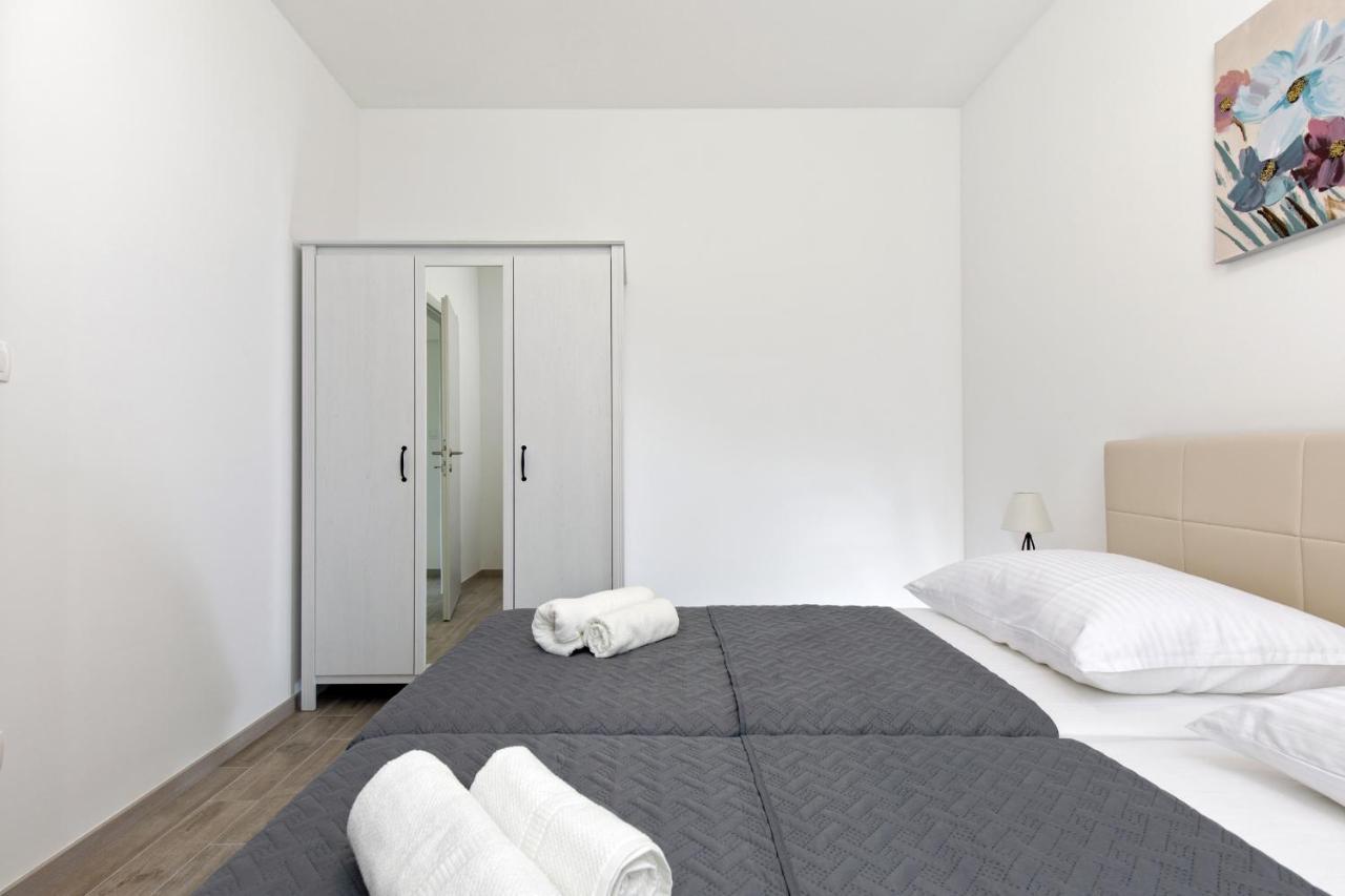 Apartments Lusani Σπλιτ Εξωτερικό φωτογραφία